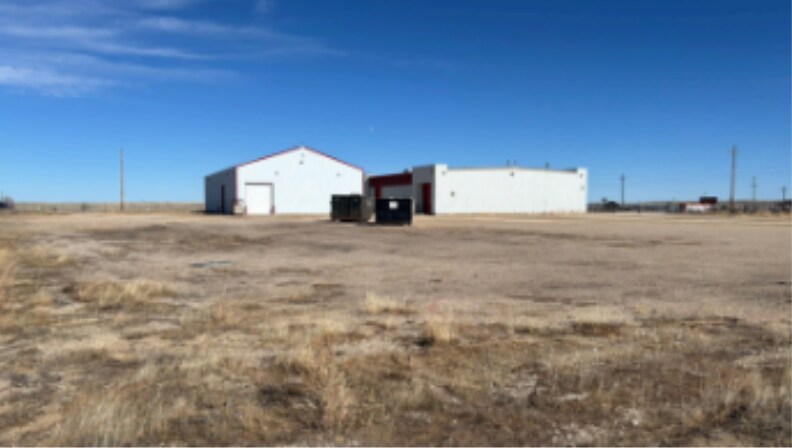 More Photos Of 6577 W Yellowstone Hwy, Casper Warehouse For Lease