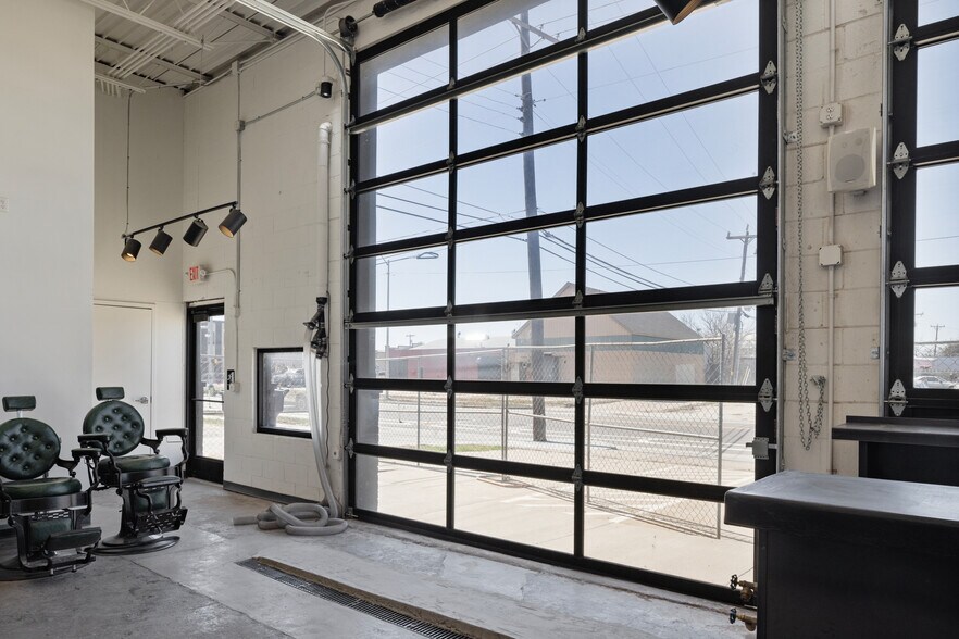 More Photos Of 120 N Western Ave, Oklahoma City Freestanding For Lease