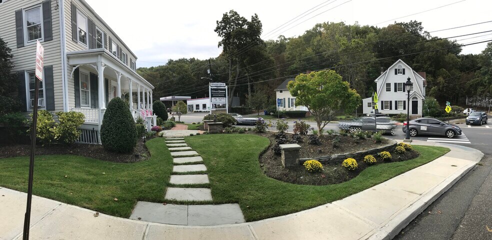 More Photos Of 903 Main St, Port Jefferson Loft Creative Space For Sale