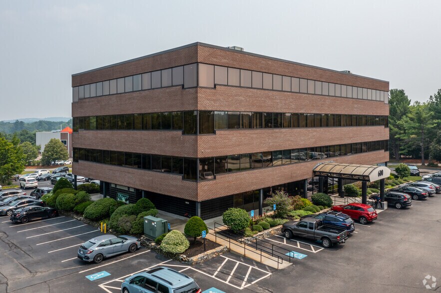 More Photos Of 600 Clark Rd, Tewksbury Medical For Lease