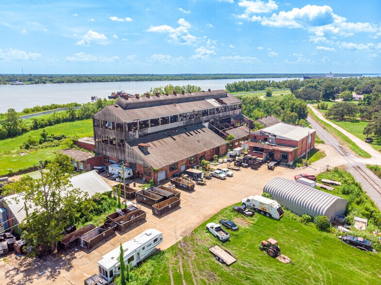 Primary Photo Of 8391 Highway 23, Belle Chasse Land For Sale