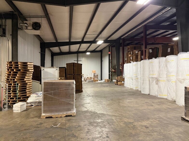 More Photos Of 1200 Morgantown Ave, Fairmont Warehouse For Sale