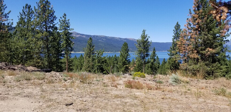 More Photos Of Lakeshore Drive, Cascade Land For Sale