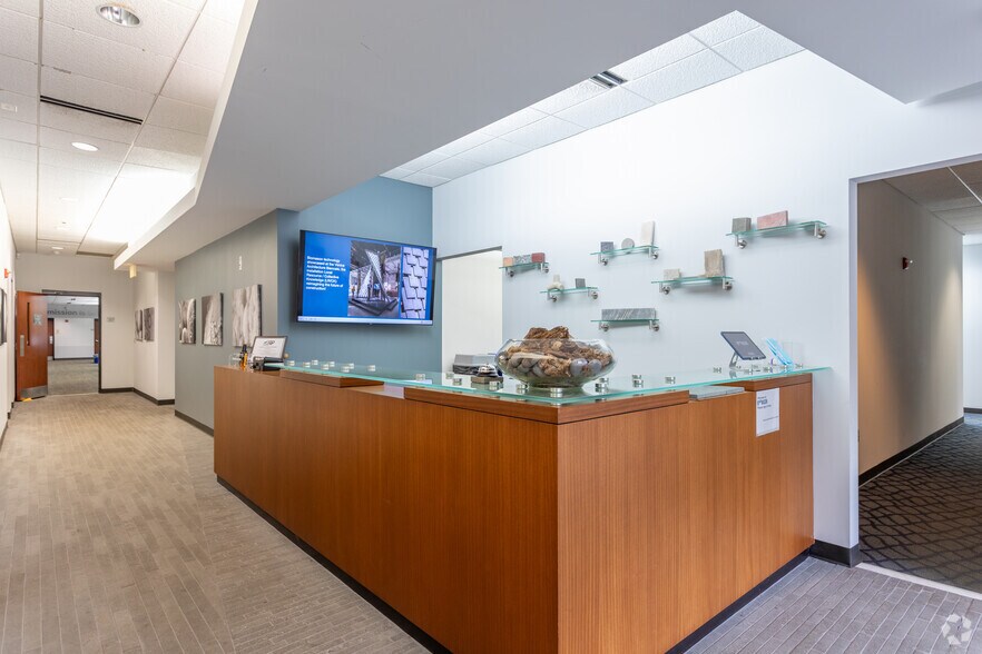 More Photos Of 2 Triangle Dr, Research Triangle Park Flex For Lease