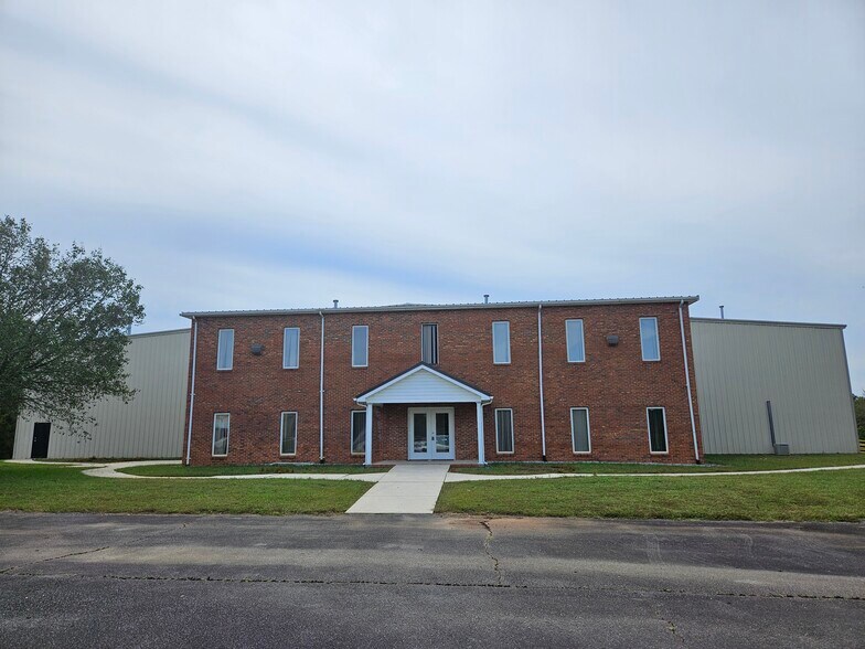 Primary Photo Of 1259 Armory Rd, Chester Warehouse For Lease