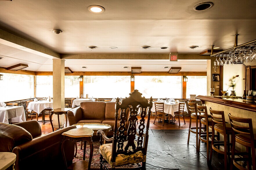 More Photos Of 4244 Loudoun Ave, The Plains Restaurant For Sale