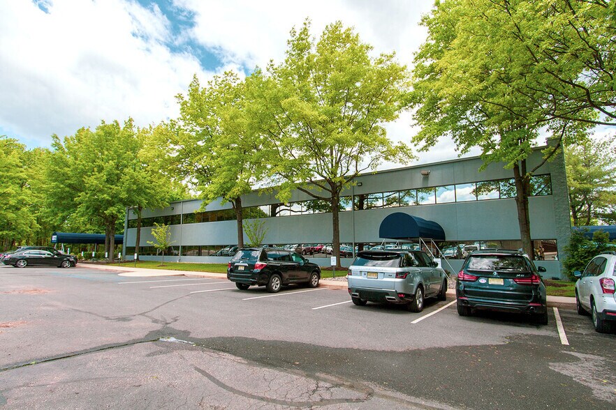 More Photos Of 1250 State Route 28, Branchburg Office For Lease
