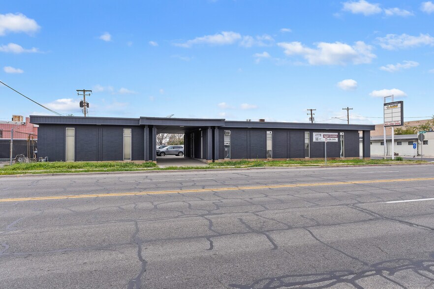 More Photos Of 2330 S Main St, Salt Lake City Office For Lease