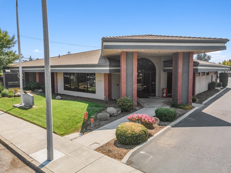 More Photos Of 2009 W Feemster Ave, Visalia Medical For Sale