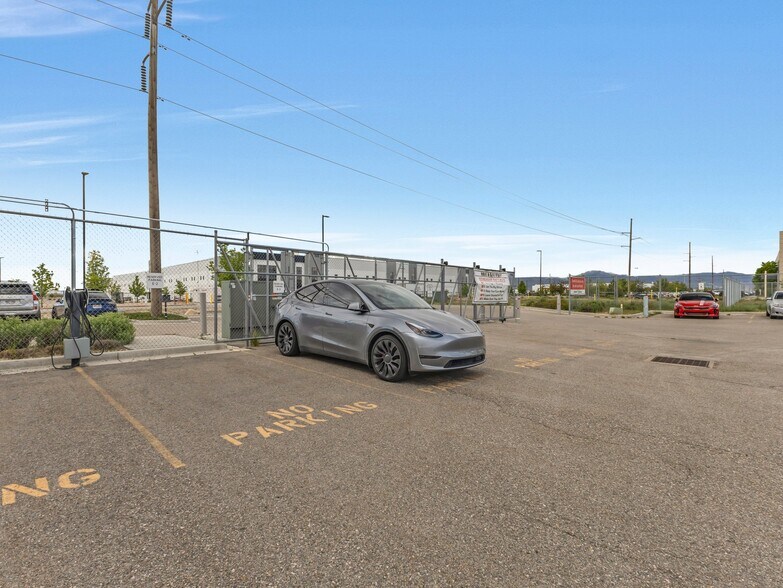 More Photos Of 5745 W 300 S, Salt Lake City Truck Terminal For Sale