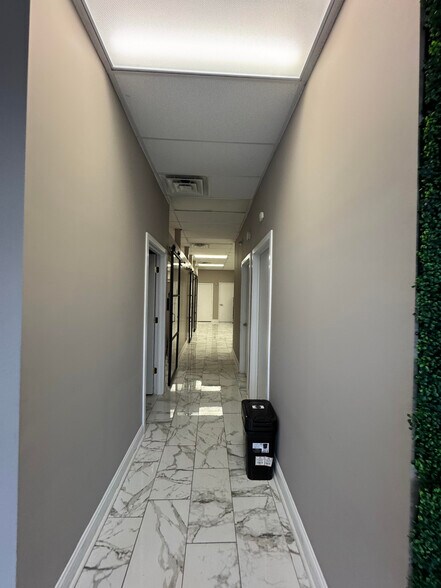 More Photos Of 571 Cross Keys Rd, Sicklerville Medical For Lease