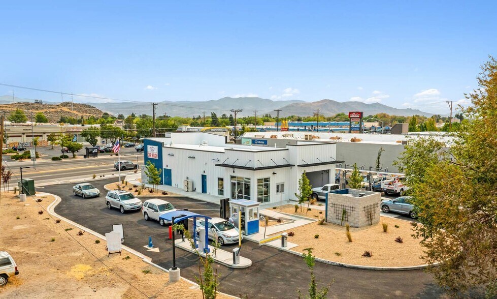 More Photos Of 2110 Carson, Carson City Carwash For Sale