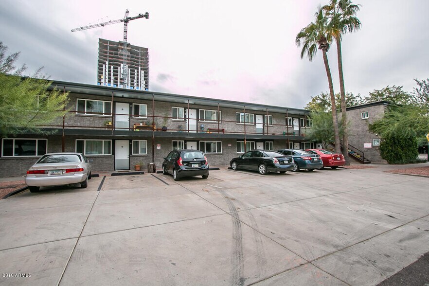 More Photos Of 821 N 3rd St, Phoenix Apartments For Sale