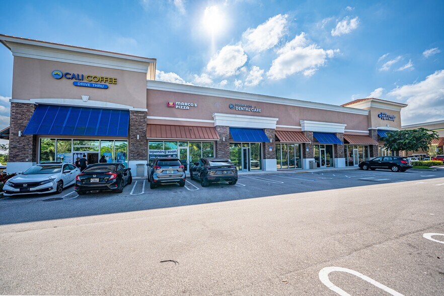 More Photos Of 11050 Griffin Rd, Cooper City Freestanding For Lease