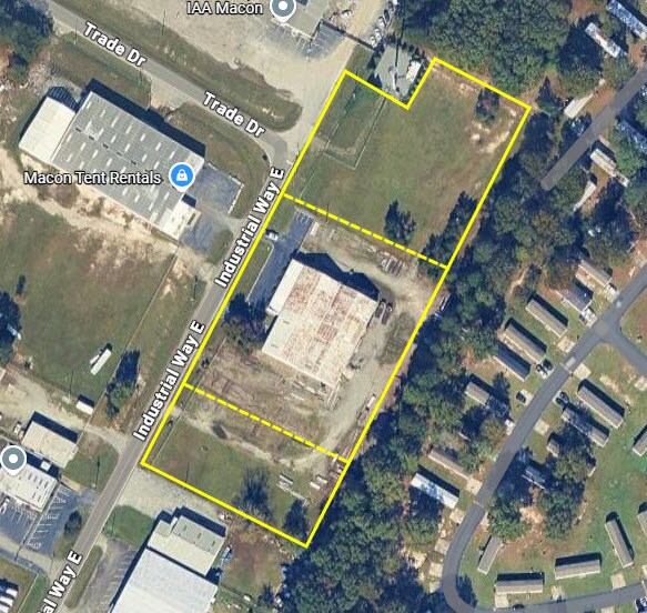 More Photos Of 496-544 E Industrial Way, Macon-Bibb Warehouse For Sale