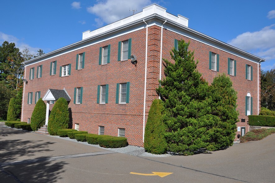 More Photos Of 401 Andover St, North Andover Office For Lease