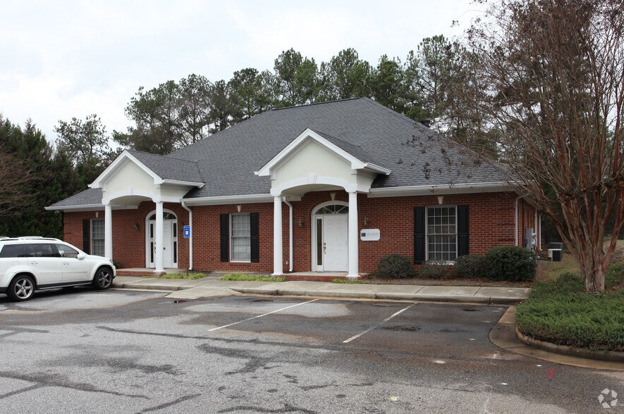 Primary Photo Of 190 Hawthorne Park, Athens Office For Sale