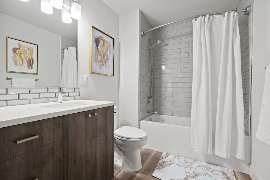 More Photos Of 15948 Quarry Rd, Lake Oswego Apartments For Sale