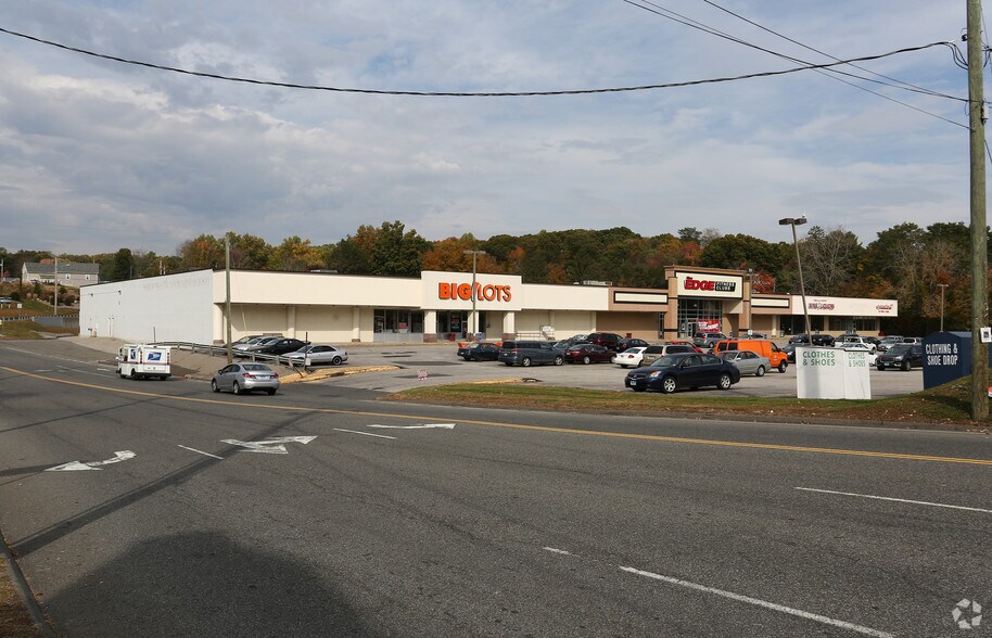 More Photos Of 600 New Haven Ave, Derby General Retail For Lease