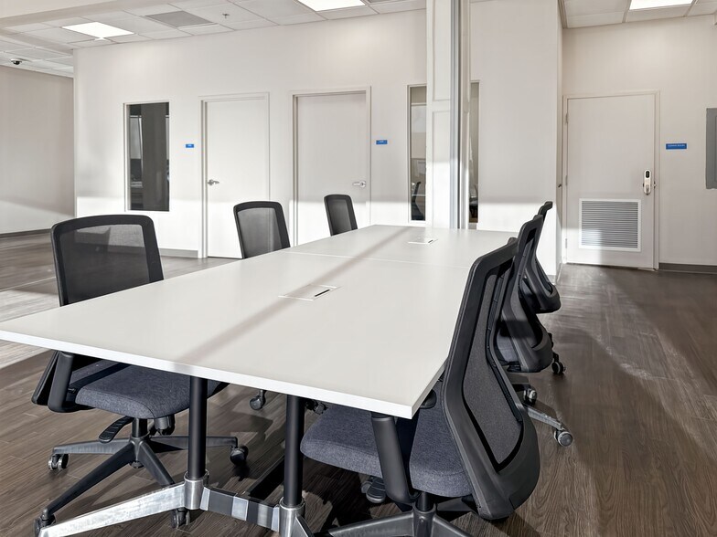 More Photos Of 1038 Quarrier St, Charleston Coworking Space