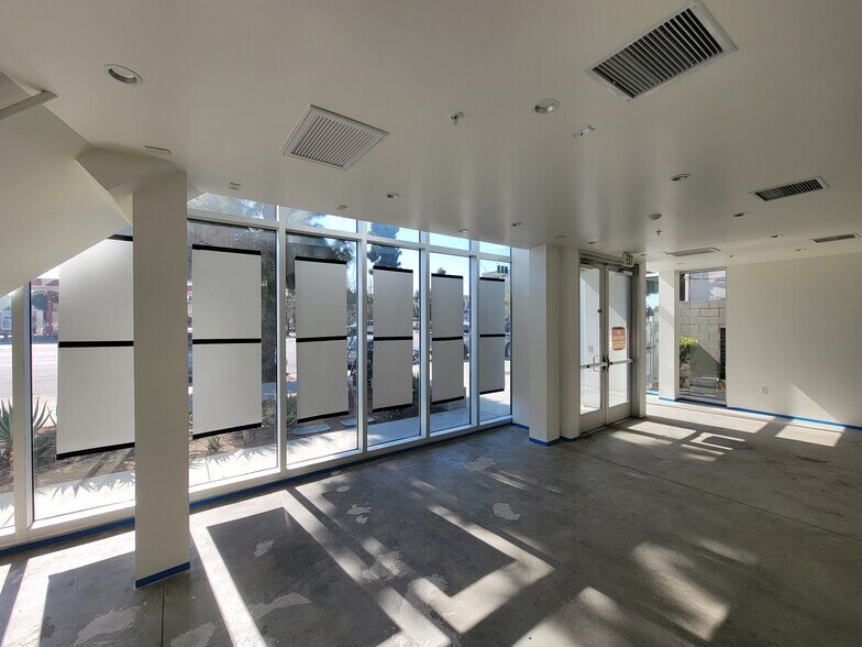 More Photos Of 1101 W Martin Luther King Jr Blvd, Los Angeles Apartments For Lease