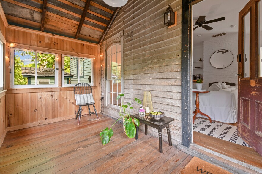 More Photos Of 204 Lawson St, Hot Springs Hotel For Sale