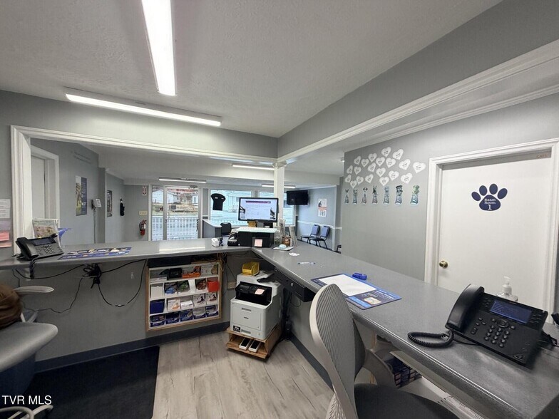 More Photos Of 404 Hurricane Rd NE, Wise Medical For Sale