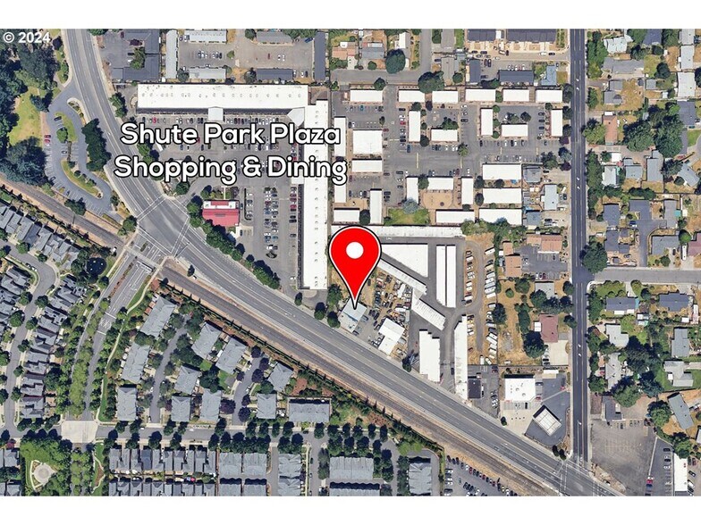 More Photos Of 1167 SE Tualatin Valley Hwy, Hillsboro Restaurant For Sale