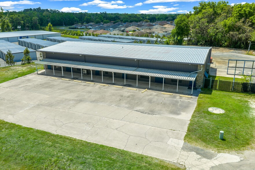 More Photos Of 9732 SE US Highway 441, Belleview Warehouse For Lease