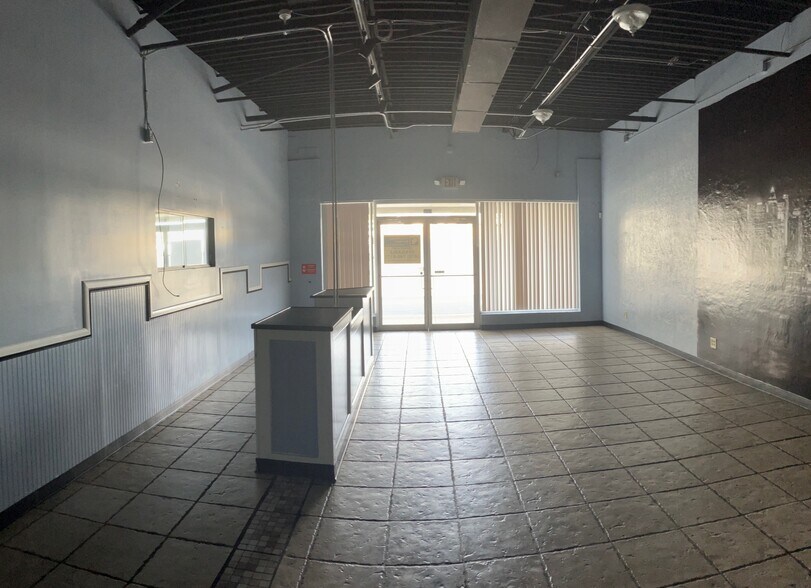 More Photos Of 885 Wimbish Rd, Macon-Bibb Storefront For Lease