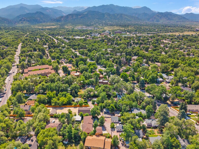 More Photos Of 126 W Cheyenne Rd, Colorado Springs Apartments For Sale