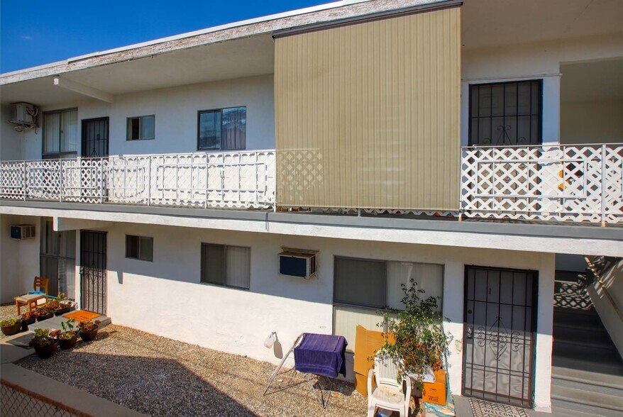 More Photos Of 1055 Grover Ave, Glendale Apartments For Sale