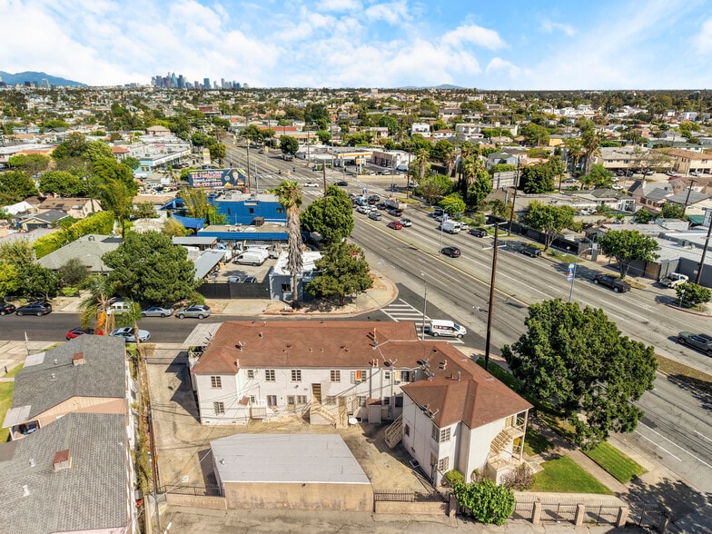 More Photos Of 1655 Carmona Ave, Los Angeles Multifamily For Sale