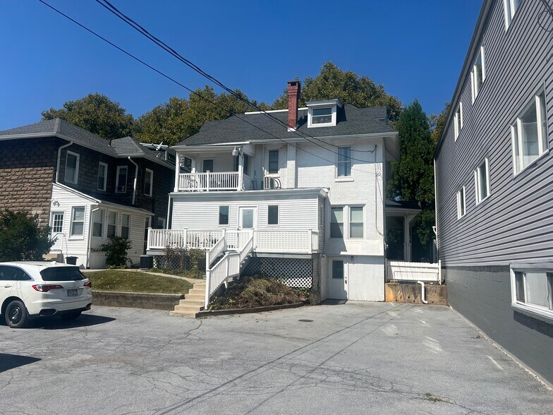 More Photos Of 908 Penn Ave, Wyomissing Office For Lease