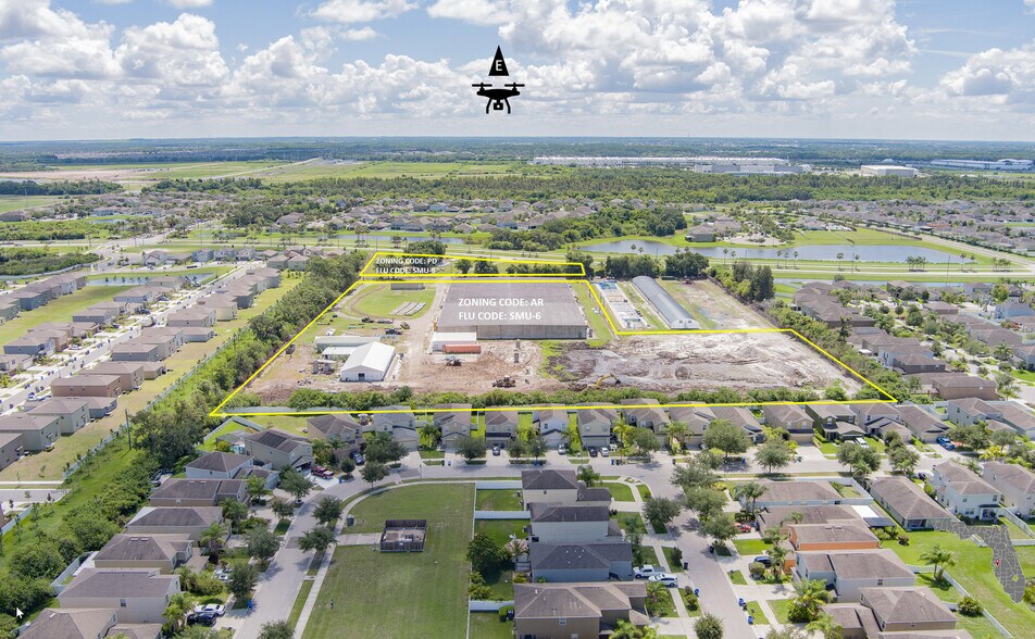 More Photos Of 1320 24th NE St, Ruskin Self Storage For Sale