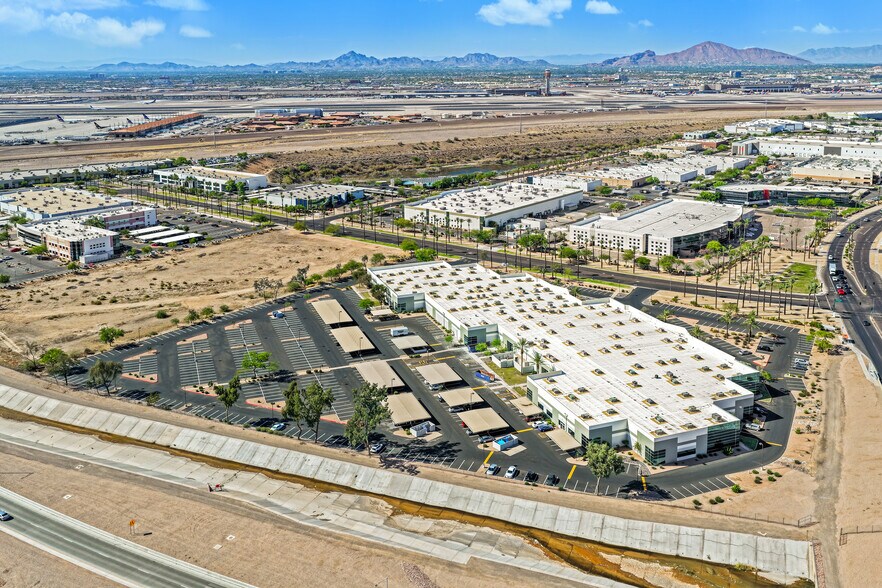 More Photos Of 3255 E Elwood St, Phoenix Light Distribution For Lease