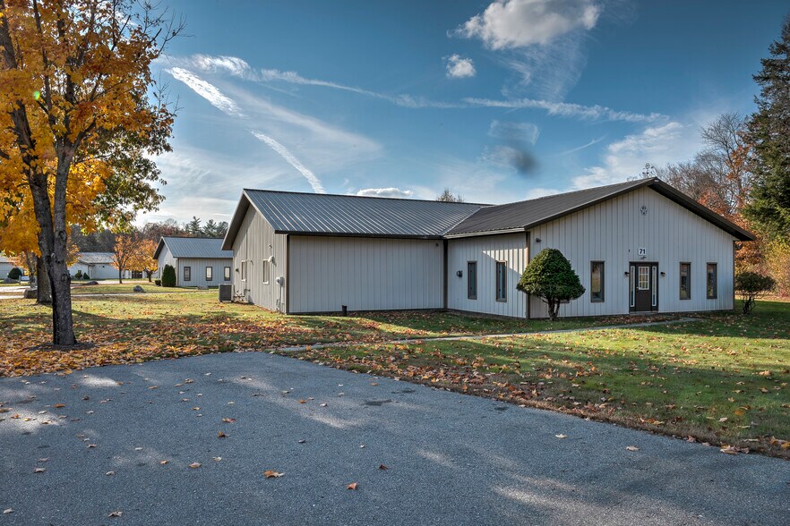 More Photos Of 867 Route 12, Westmoreland Flex For Lease