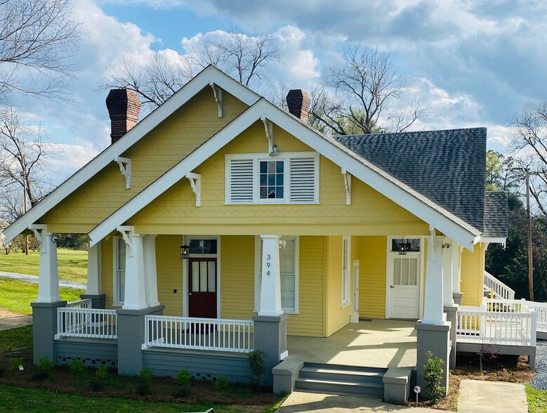 Primary Photo Of 394 Broad St, Milledgeville Medical For Sale