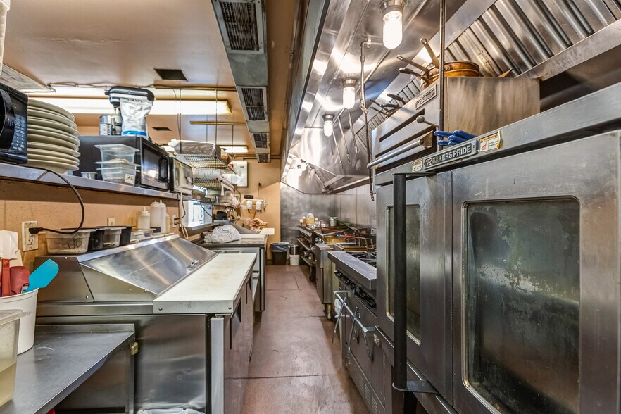 More Photos Of 263 N Main St, Donnelly Restaurant For Sale