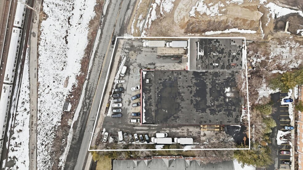 More Photos Of 1245 Marconi Blvd, Copiague Warehouse For Sale