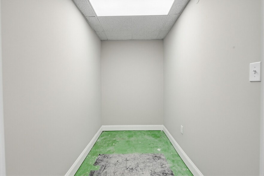 More Photos Of 57 W Main St, Westminster Apartments For Lease