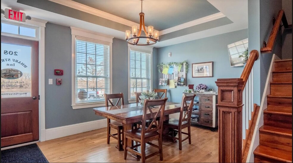 More Photos Of 208-210 Wharf St, Hermann Hospitality For Sale