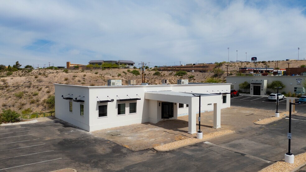 More Photos Of 160 Alto Mesa dr, El Paso Healthcare For Lease