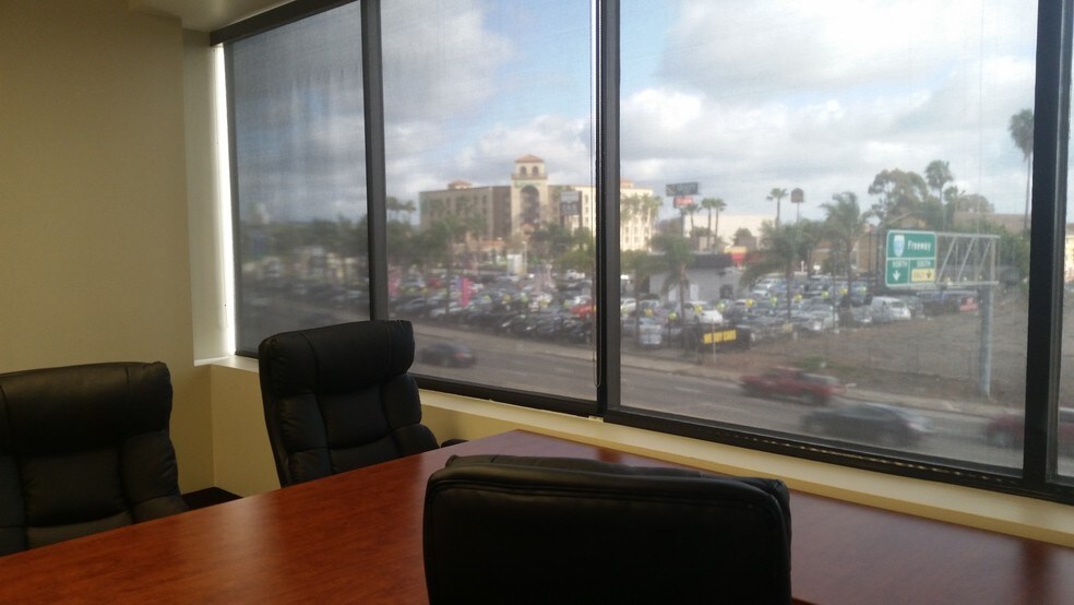 More Photos Of 9750 Miramar Rd, San Diego Medical For Sale