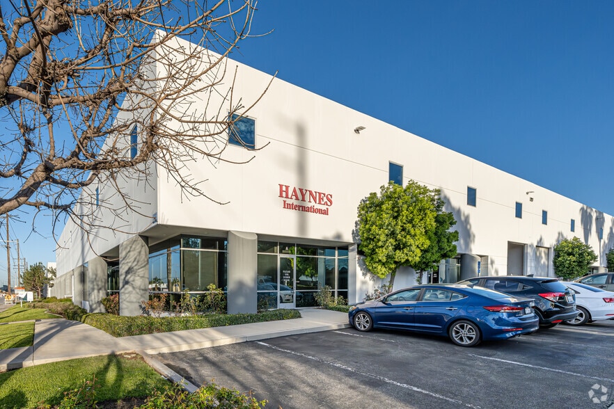 Primary Photo Of 14101 Rosecrans Ave, La Mirada Warehouse For Lease