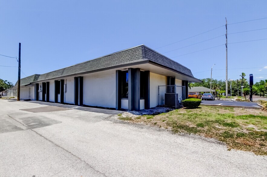 More Photos Of 6500-6514 Central Ave, Saint Petersburg Office For Sale