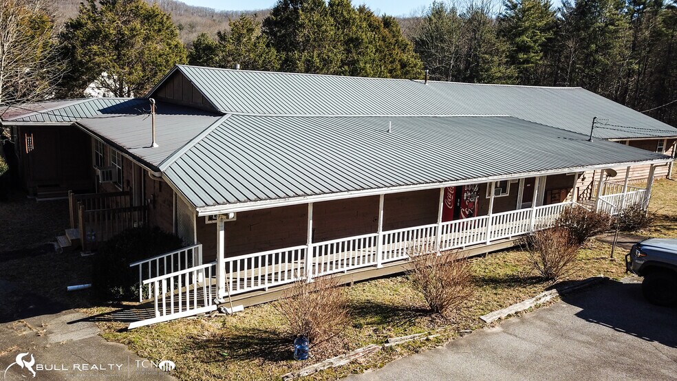 More Photos Of 3464 Wolf Pen Gap Rd, Suches Specialty For Sale