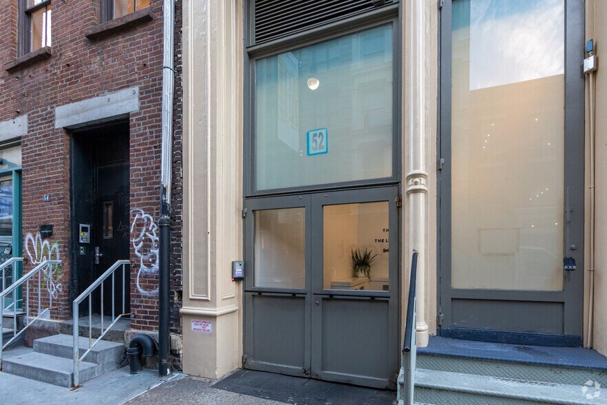 More Photos Of 477 Broadway, New York Light Manufacturing For Lease