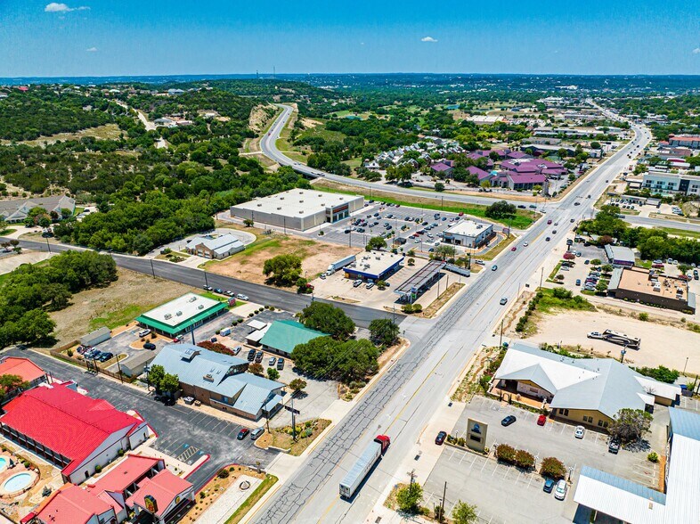 More Photos Of 2125 Sidney Baker St, Kerrville Storefront Retail Office For Sale