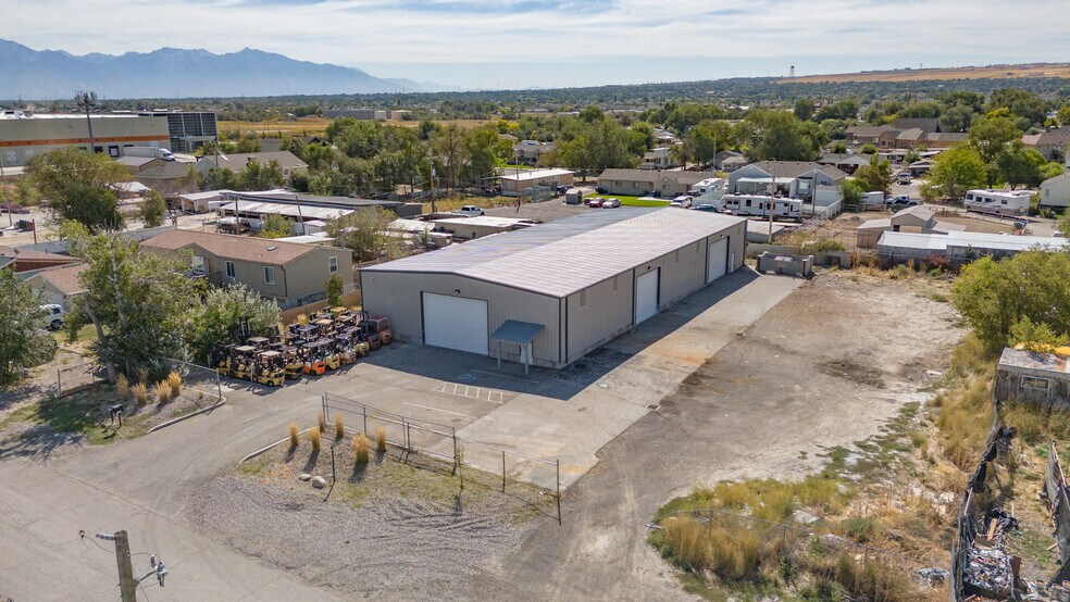 Primary Photo Of 7079 W Gates Ave, West Valley City Warehouse For Sale